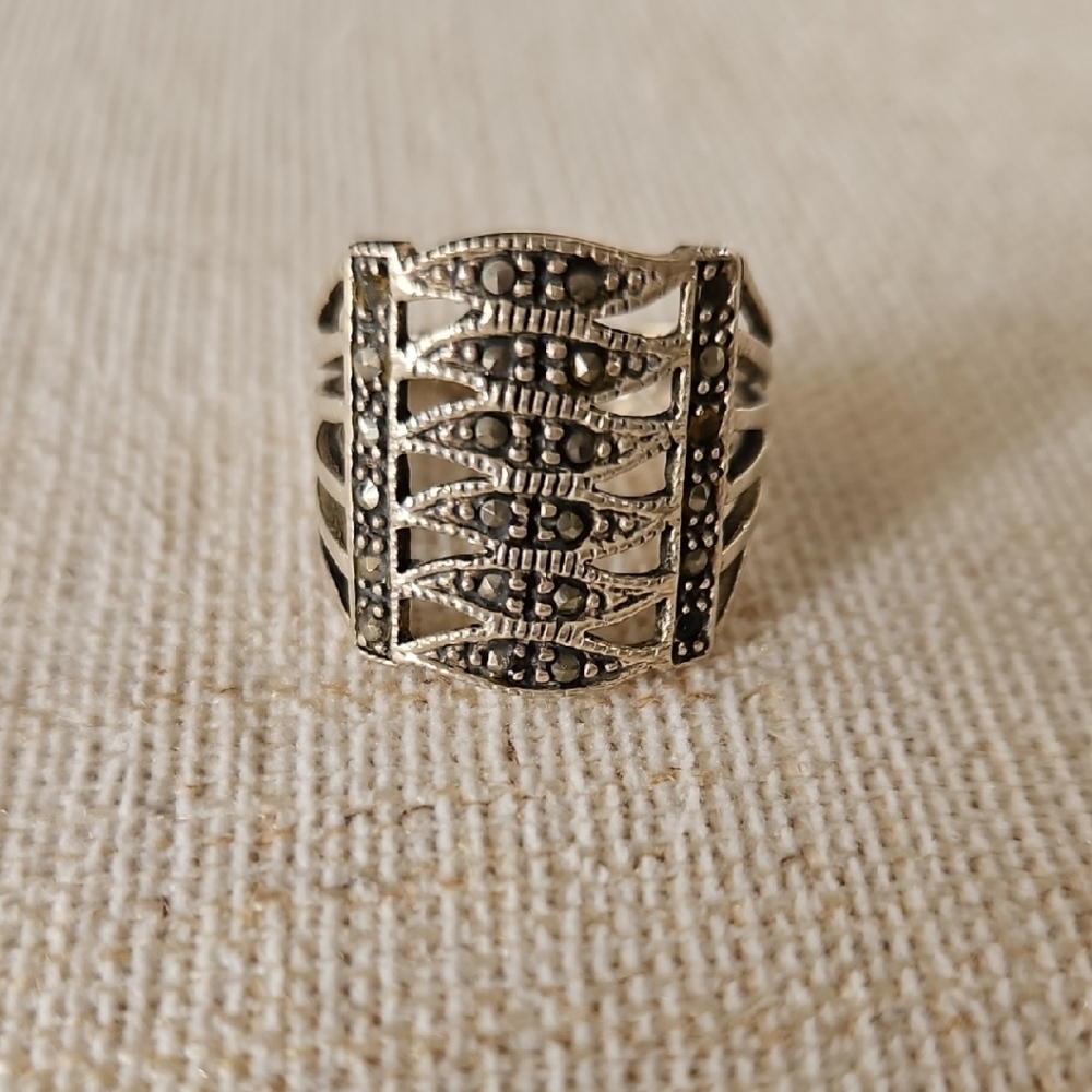 Sterling Silver Marcasite-Style Men's Statement Ring - Silver